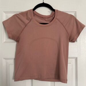 Lululemon Swiftly Short Sleeve Race Length